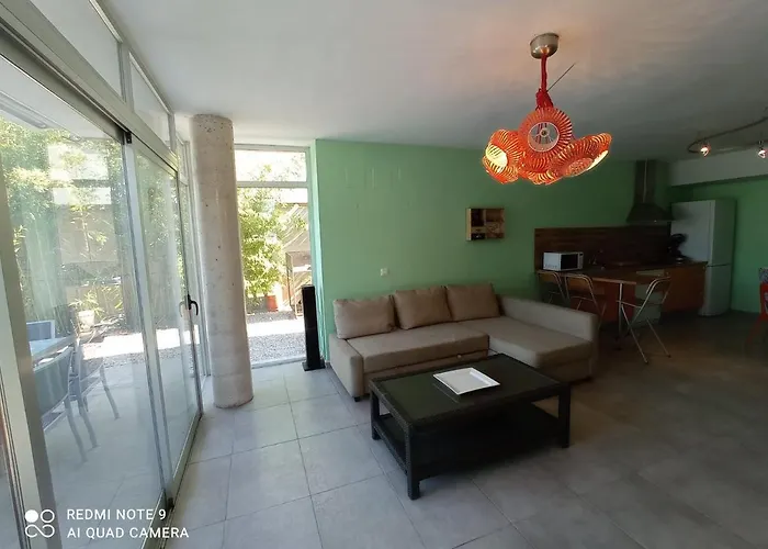 Moderna 4*